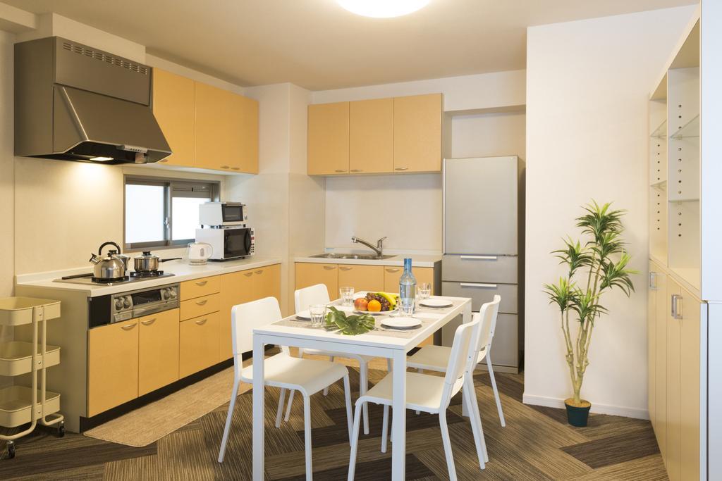 The Metropolitan Aparthotel Фукуока Екстериор снимка